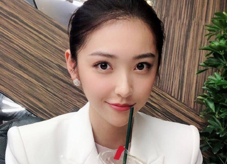 女人右眼跳是什么预兆