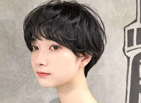 女人额头窄面相好不好