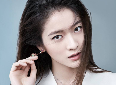 手掌纹路很深女孩命运