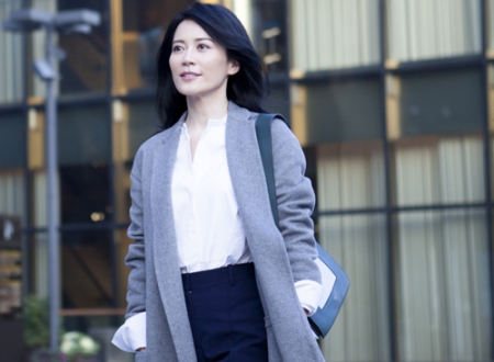 颧骨横向宽的女人面相