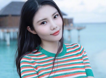 女人眉毛一高一低面相