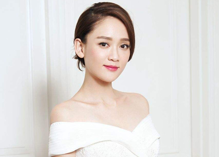 额头突出的女人面相好吗