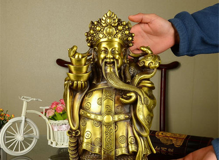 文财神坐东朝西好吗